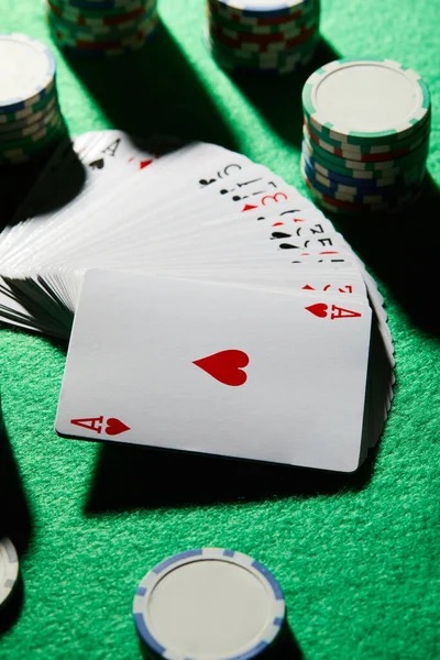 hoki99 login live-dealer table with professional dealers and HD stream